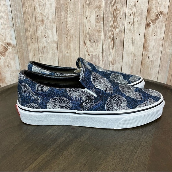 Vans Classic Slip On Wireframe Skulls Sneaker Size 6.5‎ Women - Picture 4 of 11